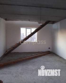 Коттедж 200м², 2-этажный, участок 5 сот.  