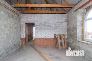 Коттедж 350м², 2-этажный, участок 10 сот.  