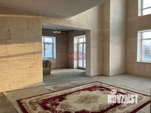 Коттедж 245м&sup2;, 2-этажный, участок 10 сот.  