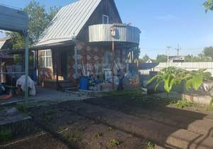 Дом 50м&sup2;, 2-этажный, участок 5 сот.  