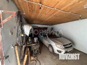 Дом 220м², 2-этажный, участок 15 сот.  