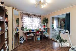 Дом 270м², 2-этажный, участок 12 сот.  