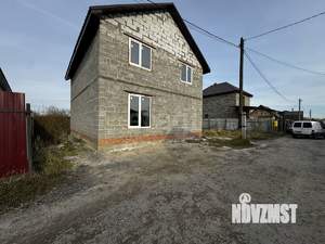 Дом 95м&sup2;, 2-этажный, участок 4 сот.  