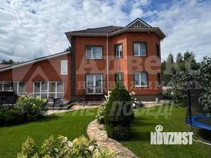 Коттедж 222м&sup2;, 2-этажный, участок 10 сот.  