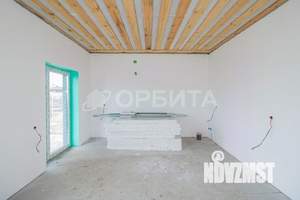 Дом 93м&sup2;, 2-этажный, участок 5 сот.  