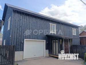 Дом 220м², 2-этажный, участок 6 сот.  