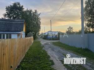 Дом 27м², 2-этажный, участок 6 сот.  