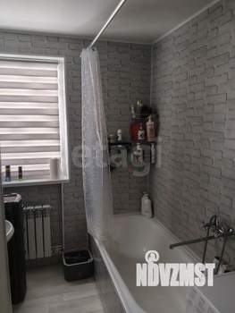 Дом 122м&sup2;, 2-этажный, участок 9 сот.  