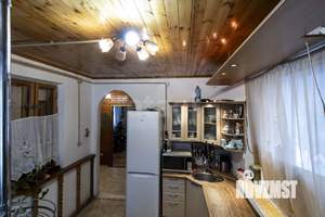 Дом 131м&sup2;, 2-этажный, участок 3 сот.  