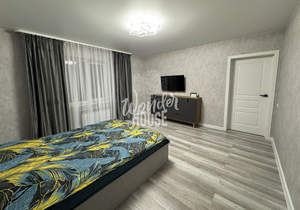 Дом 160м&sup2;, 2-этажный, участок 8 сот.  