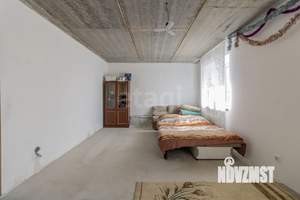 Дом 273м&sup2;, 3-этажный, участок 8 сот.  