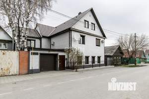 Дом 381м&sup2;, 3-этажный, участок 6 сот.  