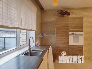 Коттедж 176м&sup2;, 2-этажный, участок 10 сот.  