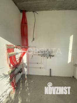 Дом 180м&sup2;, 2-этажный, участок 7 сот.  