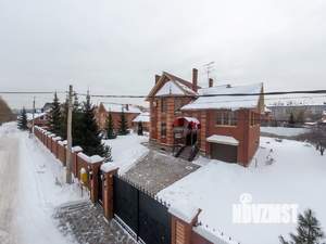 Дом 319м², 3-этажный, участок 15 сот.  