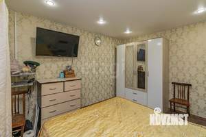 Дом 100м², 2-этажный, участок 6 сот.  