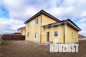 Дом 180м&sup2;, 2-этажный, участок 5 сот.  