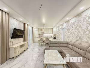 Дом 166м², 2-этажный, участок 8 сот.  