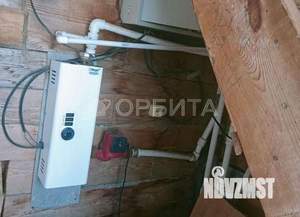 Дом 100м², 2-этажный, участок 6 сот.  