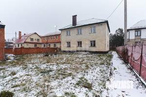 Дом 304м², 2-этажный, участок 10 сот.  