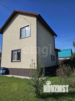 Дом 80м&sup2;, 2-этажный, участок 6 сот.  