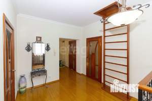 Дом 204м&sup2;, 2-этажный, участок 5 сот.  