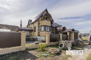 Дом 273м&sup2;, 3-этажный, участок 8 сот.  