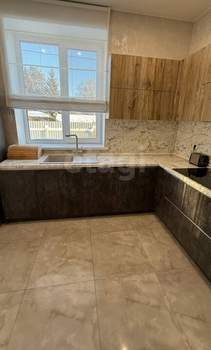 Дом 130м&sup2;, 2-этажный, участок 6 сот.  