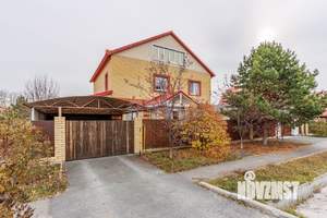 Дом 250м², 3-этажный, участок 10 сот.  