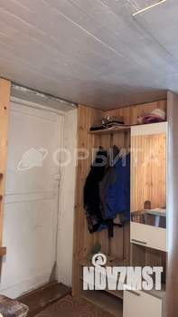 Дом 30м&sup2;, 2-этажный, участок 6 сот.  