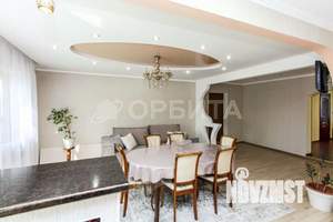 Дом 190м², 2-этажный, участок 7 сот.  