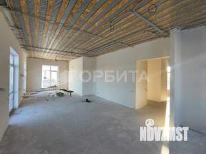 Дом 161м², 2-этажный, участок 6 сот.  