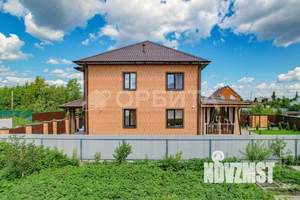 Дом 164м², 2-этажный, участок 9 сот.  