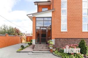 Дом 401м&sup2;, 2-этажный, участок 13 сот.  