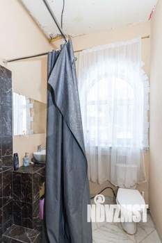 Коттедж 560м&sup2;, 2-этажный, участок 15 сот.  