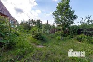 Дом 30м&sup2;, 2-этажный, участок 15 сот.  