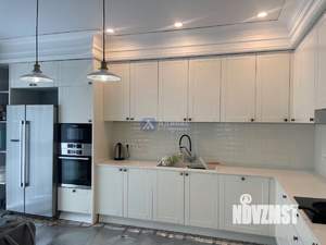 Коттедж 222м², 2-этажный, участок 10 сот.  