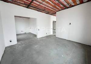 Дом 77м², 7-этажный, участок 0 сот.  