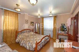 Дом 296м&sup2;, 2-этажный, участок 8 сот.  