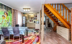 Дом 95м&sup2;, 2-этажный, участок 4 сот.  