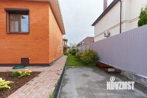 Дом 227м&sup2;, 1-этажный, участок 10 сот.  