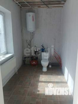 Дом 200м&sup2;, 2-этажный, участок 4 сот.  