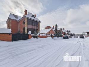 Дом 372м&sup2;, 2-этажный, участок 17 сот.  