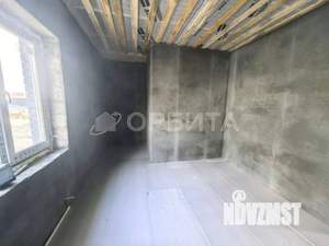 Дом 100м², 2-этажный, участок 6 сот.  