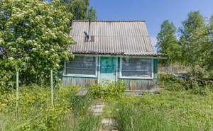 Дом 10м², 2-этажный, участок 6 сот.  