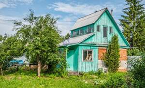 Дом 30м², 2-этажный, участок 4 сот.  