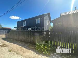Дом 220м², 2-этажный, участок 6 сот.  