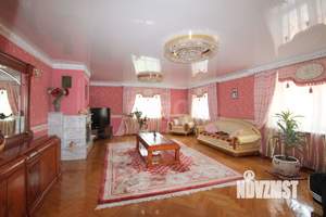 Дом 249м², 2-этажный, участок 11 сот.  