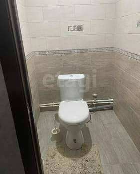 Дом 138м&sup2;, 2-этажный, участок 6 сот.  