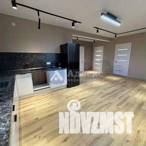 Дом 80м&sup2;, 1-этажный, участок 8 сот.  